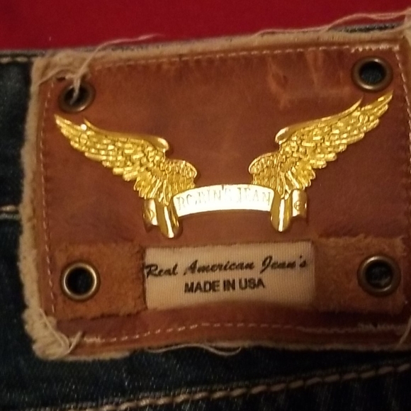 Robin's Jeans - Picture 3 of 4